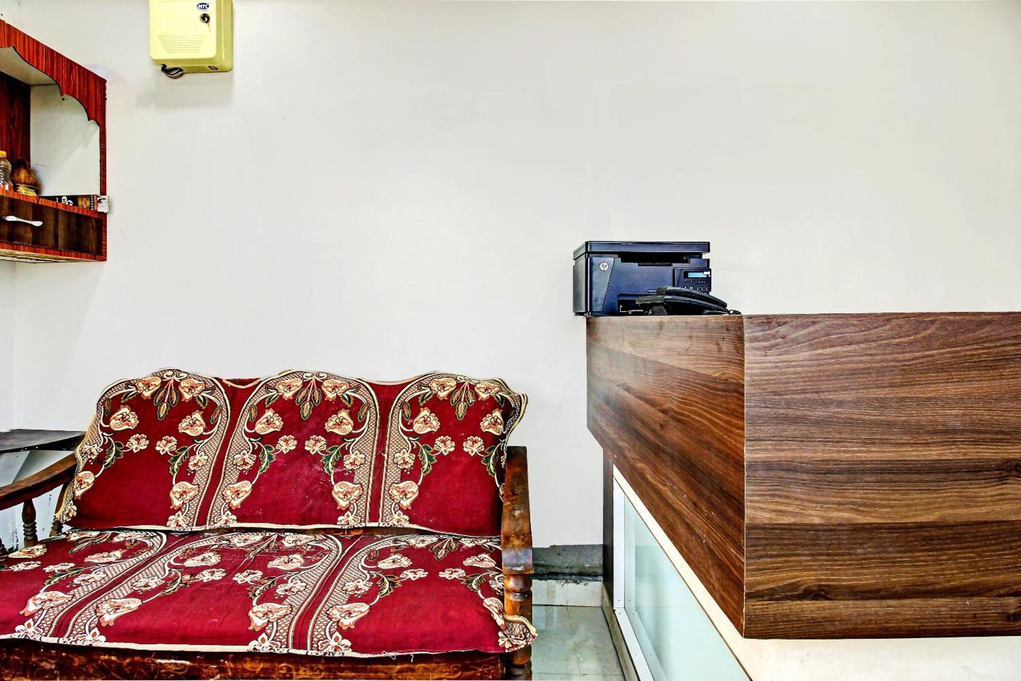 Hotel O Adhin Residency Хайдарабад Экстерьер фото