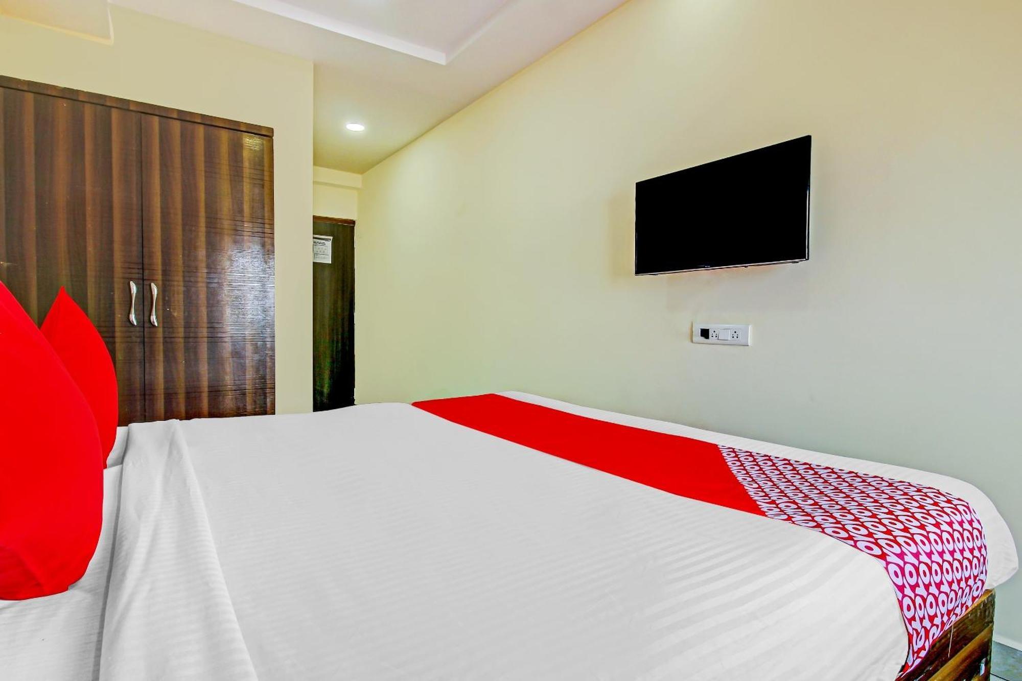 Hotel O Adhin Residency Хайдарабад Экстерьер фото