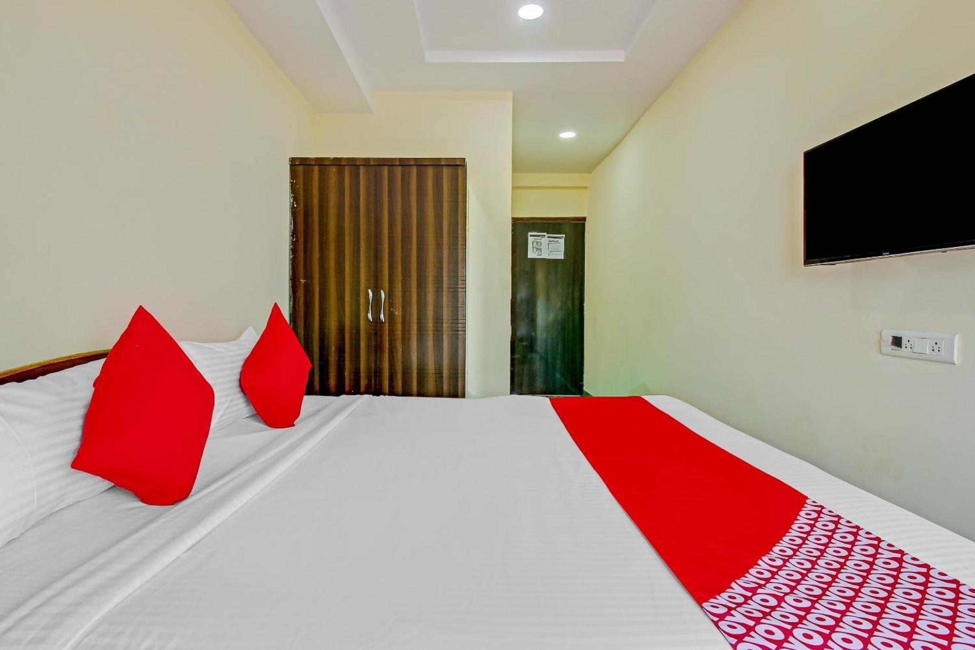 Hotel O Adhin Residency Хайдарабад Экстерьер фото