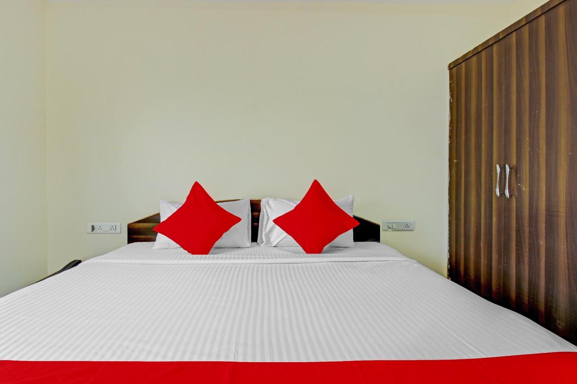 Hotel O Adhin Residency Хайдарабад Экстерьер фото