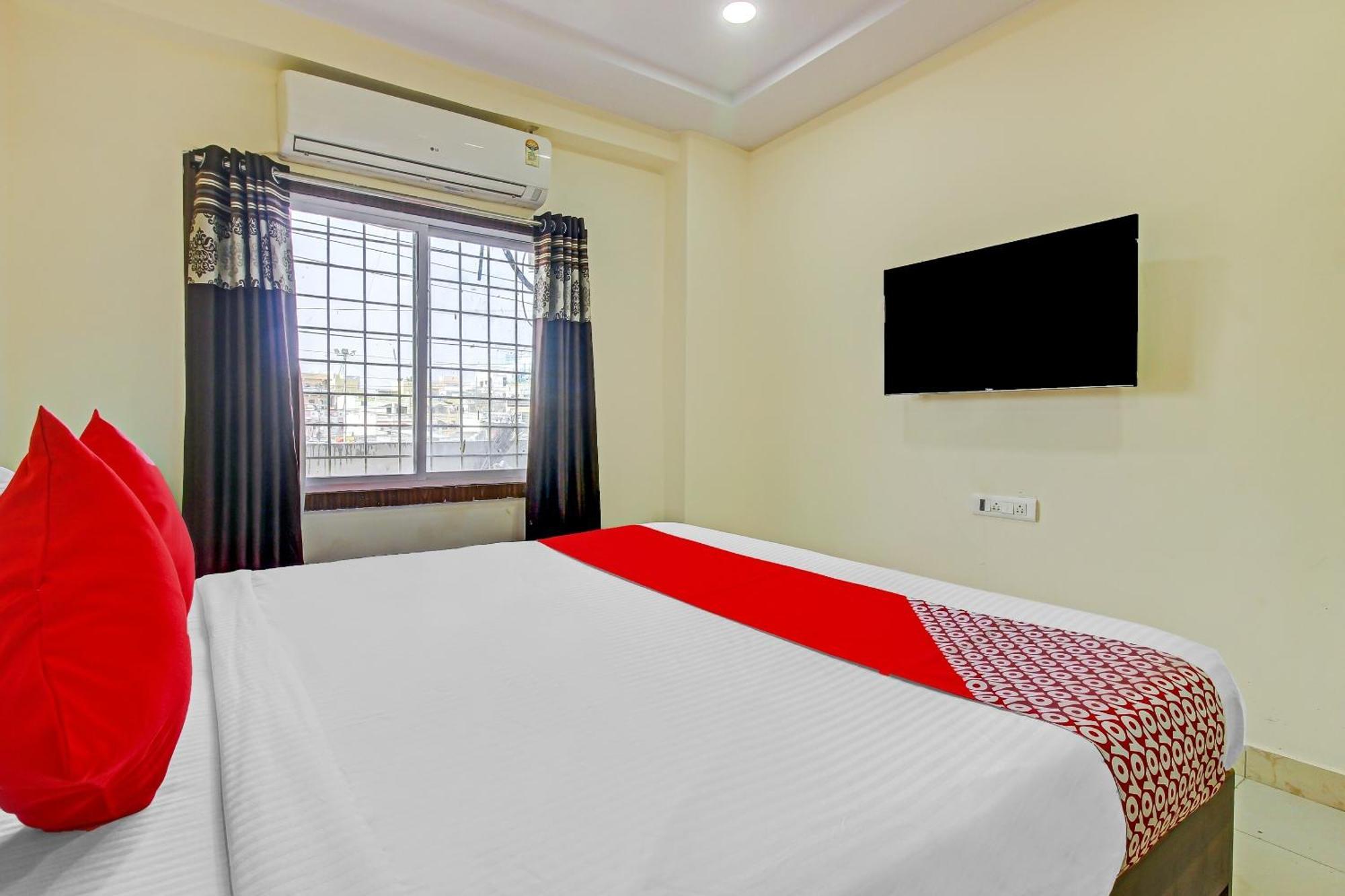Hotel O Adhin Residency Хайдарабад Экстерьер фото