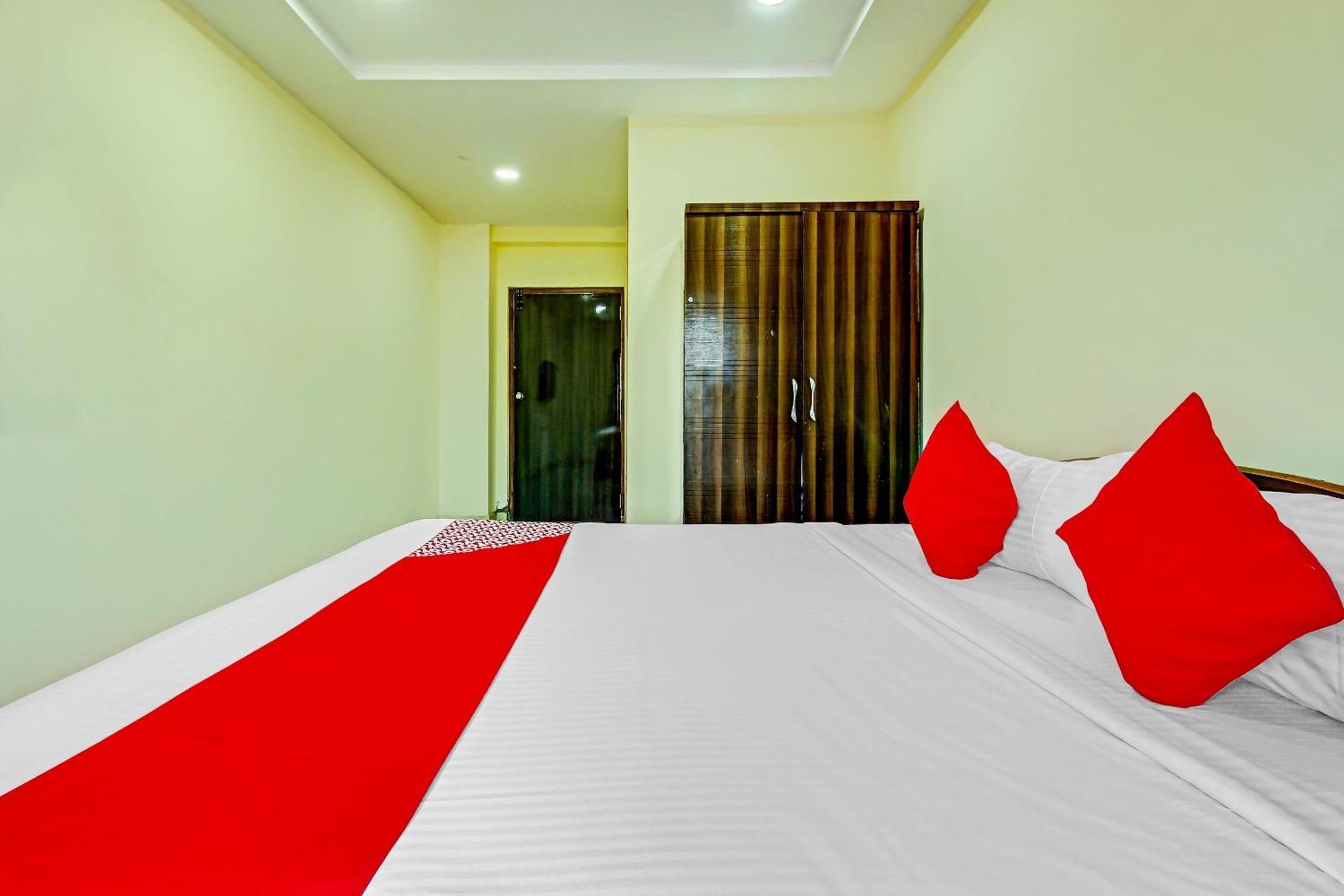 Hotel O Adhin Residency Хайдарабад Экстерьер фото