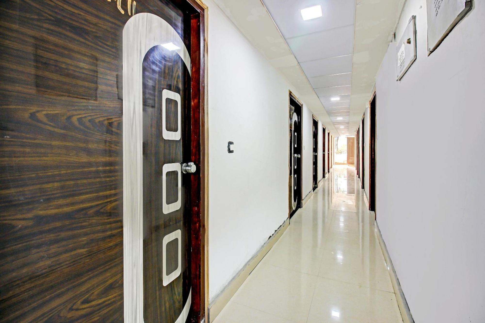 Hotel O Adhin Residency Хайдарабад Экстерьер фото